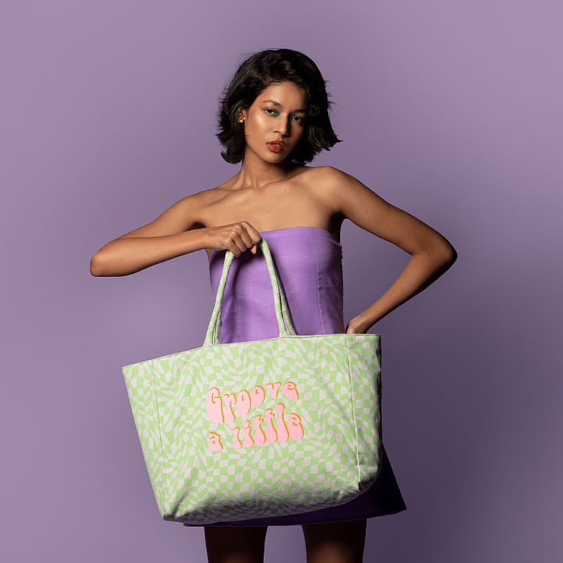 Groove A Little Tote Bag: Handbags gifts