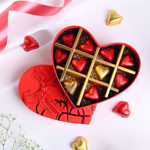 Heart Shaped Chocolates Hamper Box