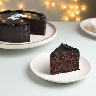 Chocolate Flavor New Year Cake