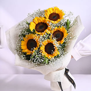 Happy Sunflower Bouquet