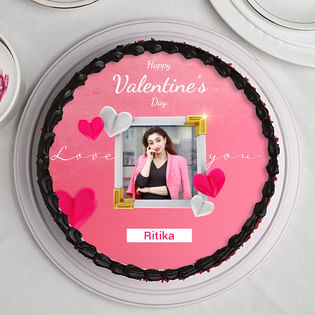 Delicious Valentines Personalised Cake