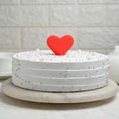 Heart Centred Fondant Cake: Valentines Day Cake