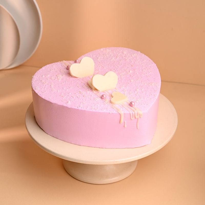 Heart Shape Strawberry Cake