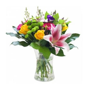 Hearty Flower Gift : Send Valentine Gifts to Australia