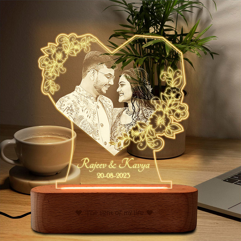 Hearty Personalized Photo Lamp Gift