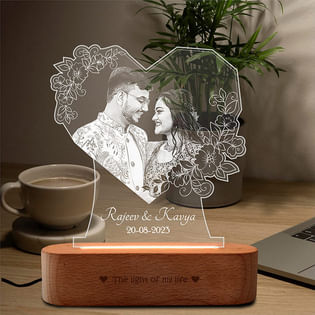 Hearty Personalized Photo Lamp Gift: Personalized acrylic LED lamp with engraved photo