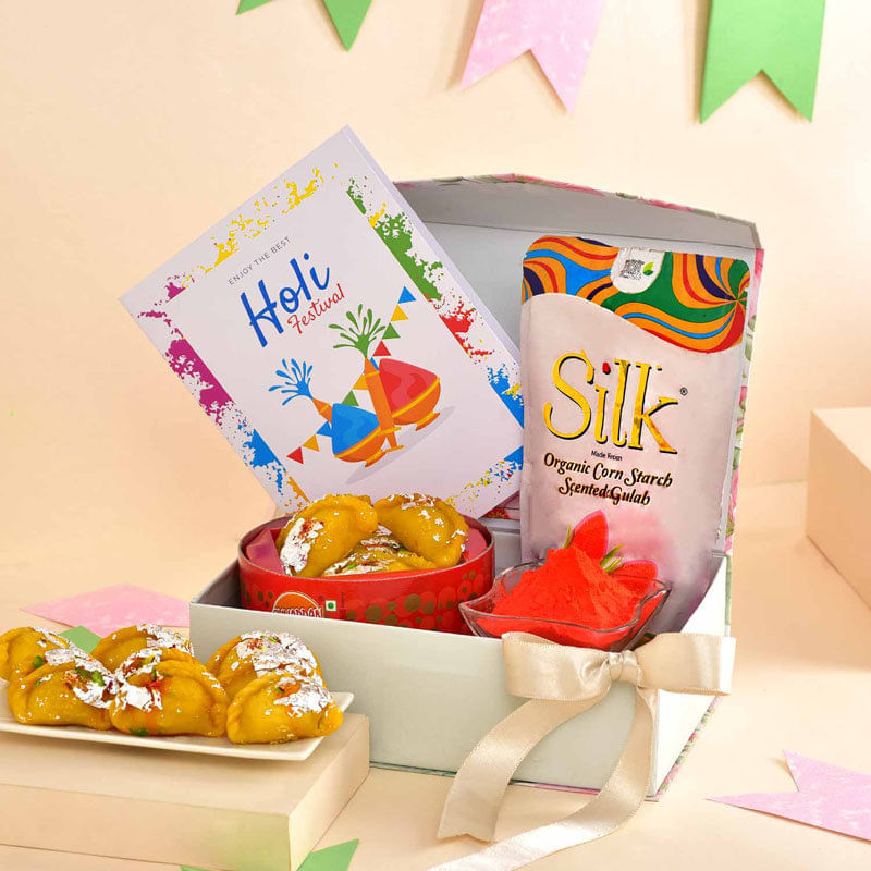 Holi Hamper With Gujiya Gulal N Greeting Card