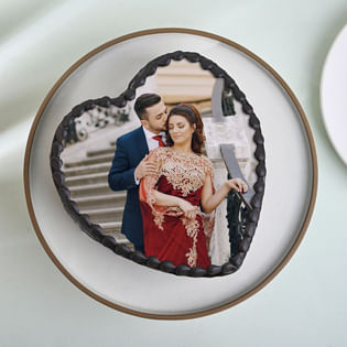 Heart Shaped Couples Cake - Zoom View