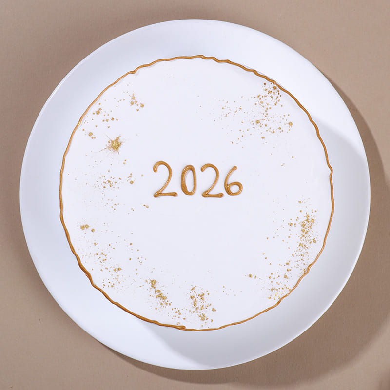 Pastel Hues New Year Cake: Themed cake for new year