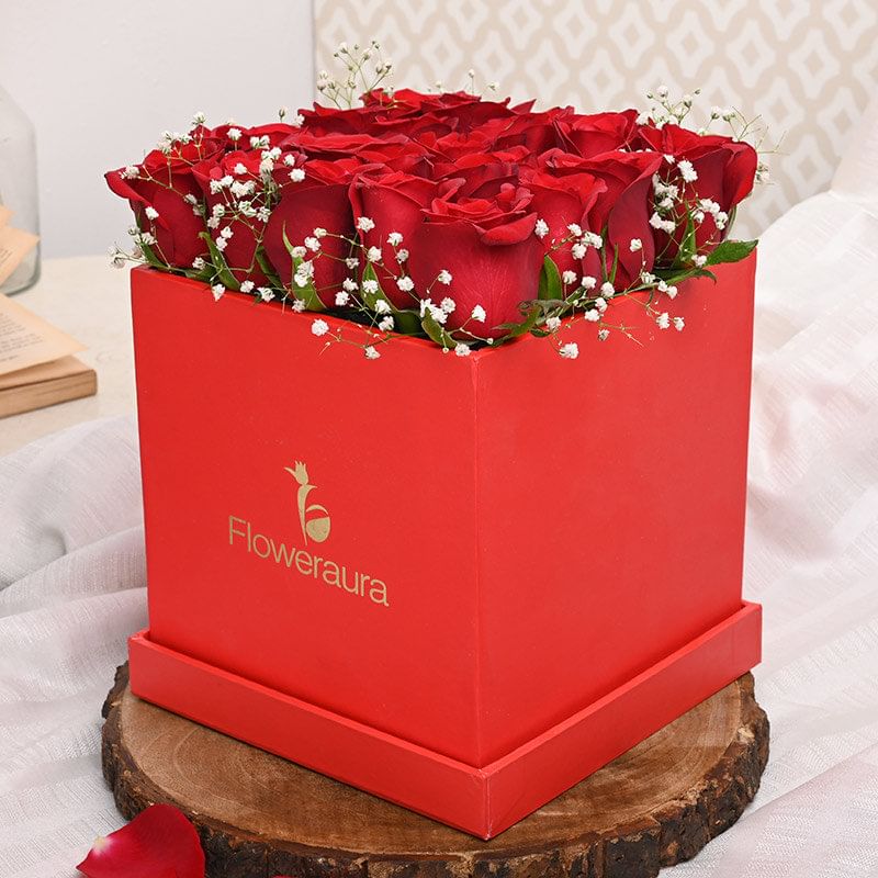 Bunch of Hugs N Kisses Flower Box Online