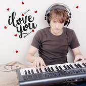 Say I Love You With a Romantic Piano Song