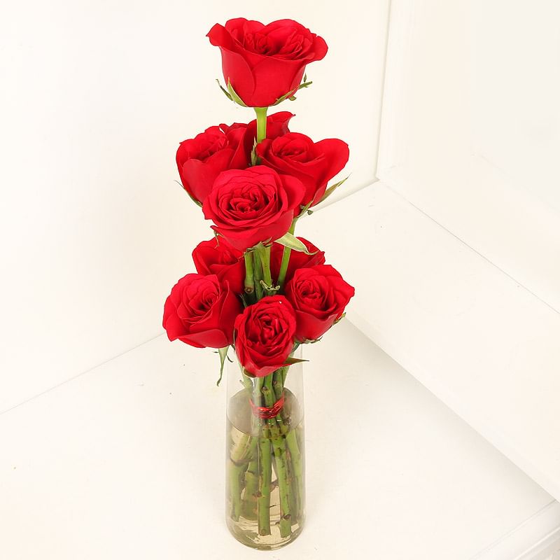 Lovely Red Roses Bunches