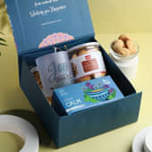 Sweet N Warm Gift Box