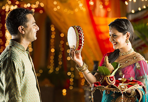 Dedicate these Karwa Chauth Quotes to the One you Love