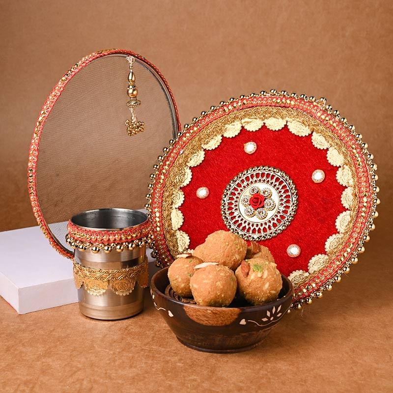 Karwa Chauth Set N Panjeeri Laddoo