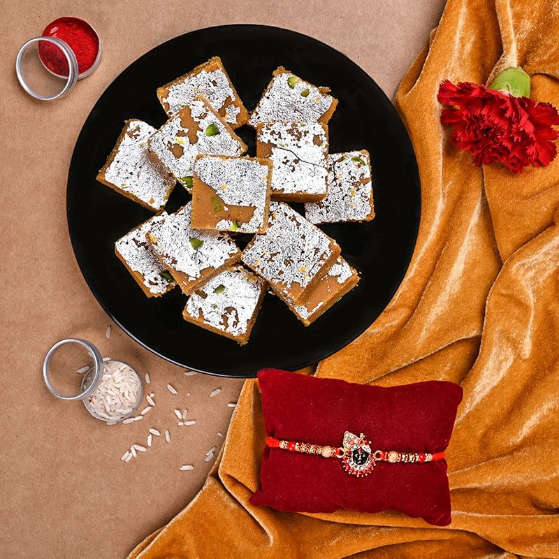 Send Krishna Rakhi With Sweet Combo to germany