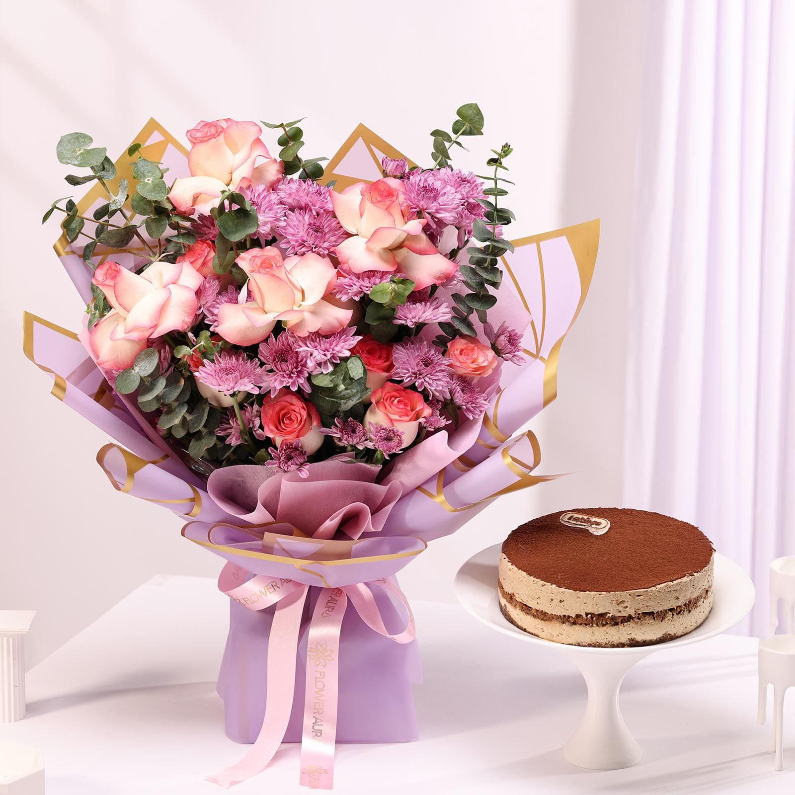 Lavender Luxe Bouquet N Tiramisu Cake