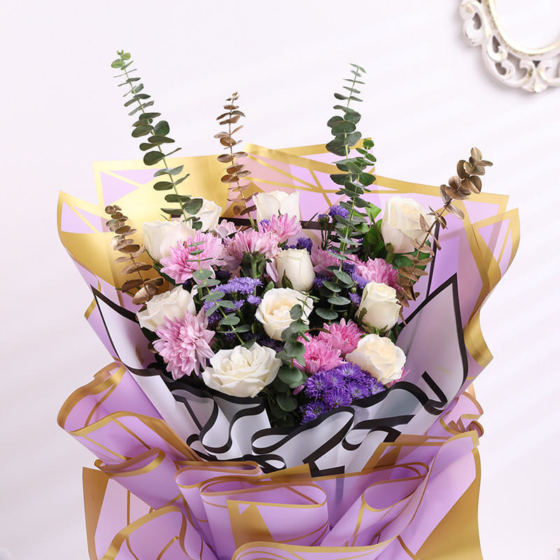 Lavender Whisper Rose Bouquet