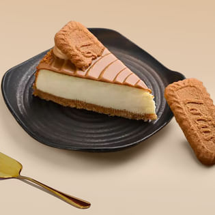 Lotus Biscoff Cheesecake Slice