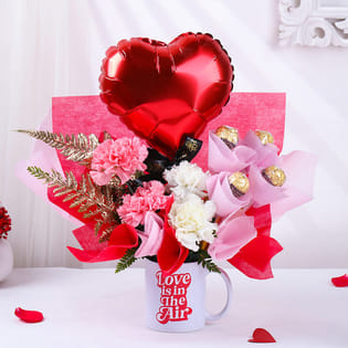 Love Blooms N Forrero Rocher Hamper