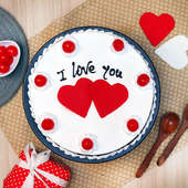 Top view of I Love You Cake