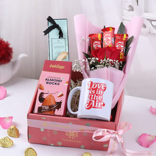 Love In The Air Delight Hamper
