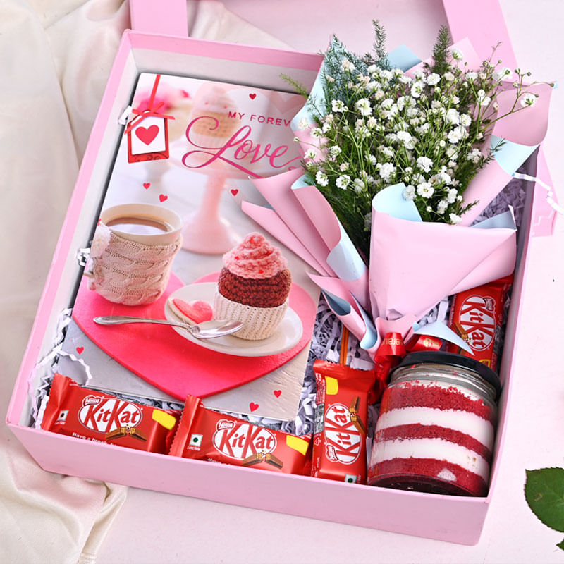 Love is Sweet Hamper