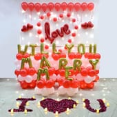 Illuminated Rose N Balloon Proposal Decor