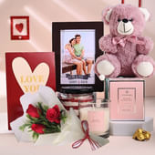 Love Lit N Delight With Roses