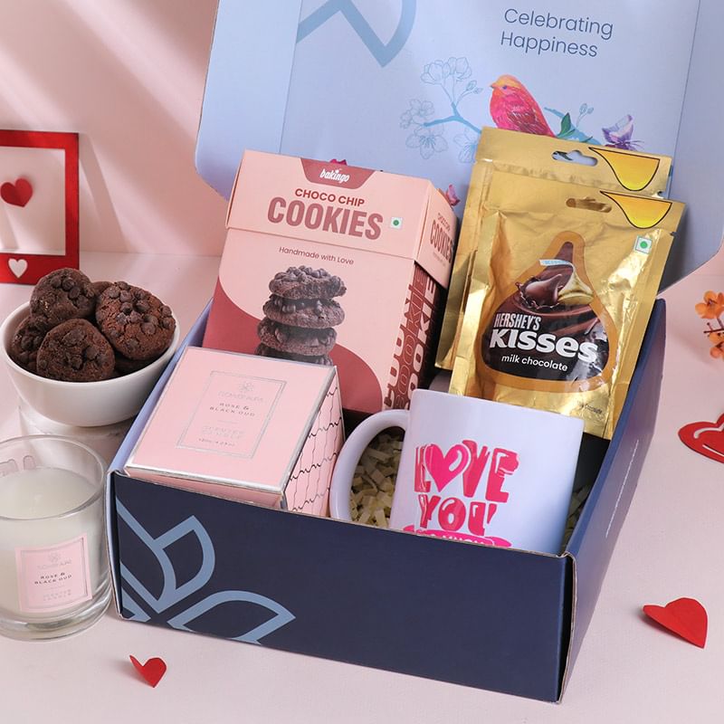 Love Mug Candle N Indulgence Hamper