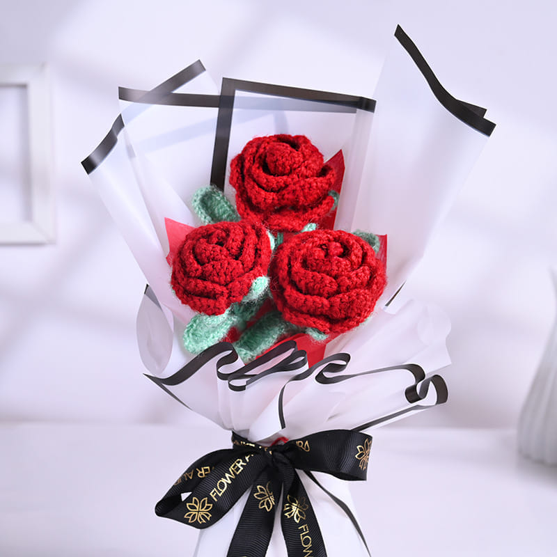 Love Notes Crochet Bouquet