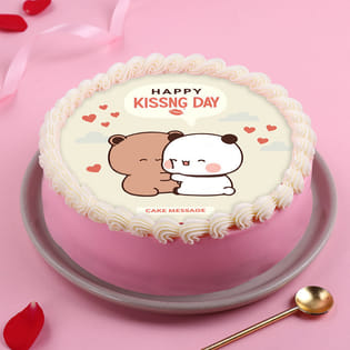 Cuddling Bubu Dudu Kiss Day Cake