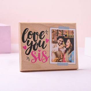 Personalised love sister plank