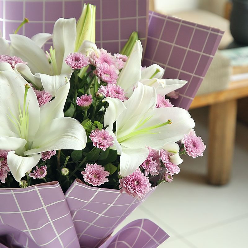 Lovely Lilies Bouquet Close View