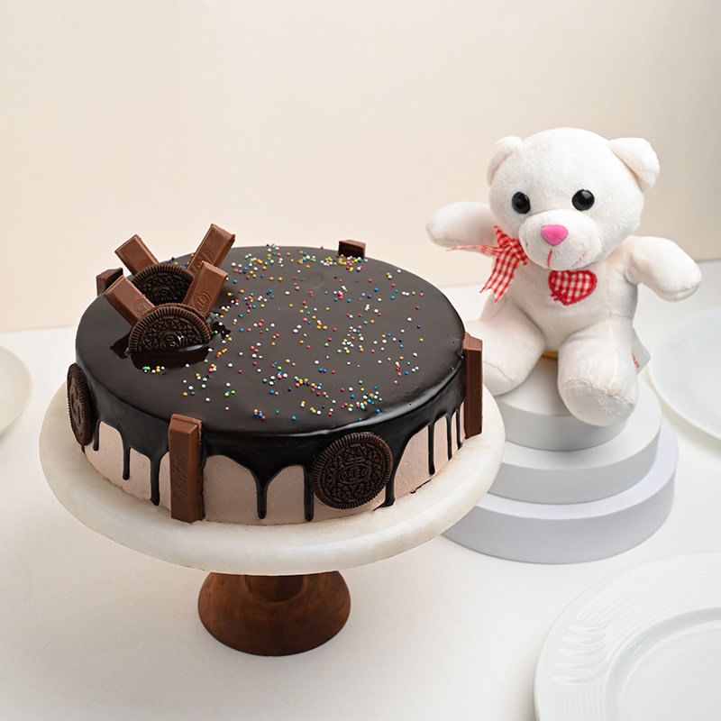 Luscious Kitkat Cake With Plush Teddy Bear