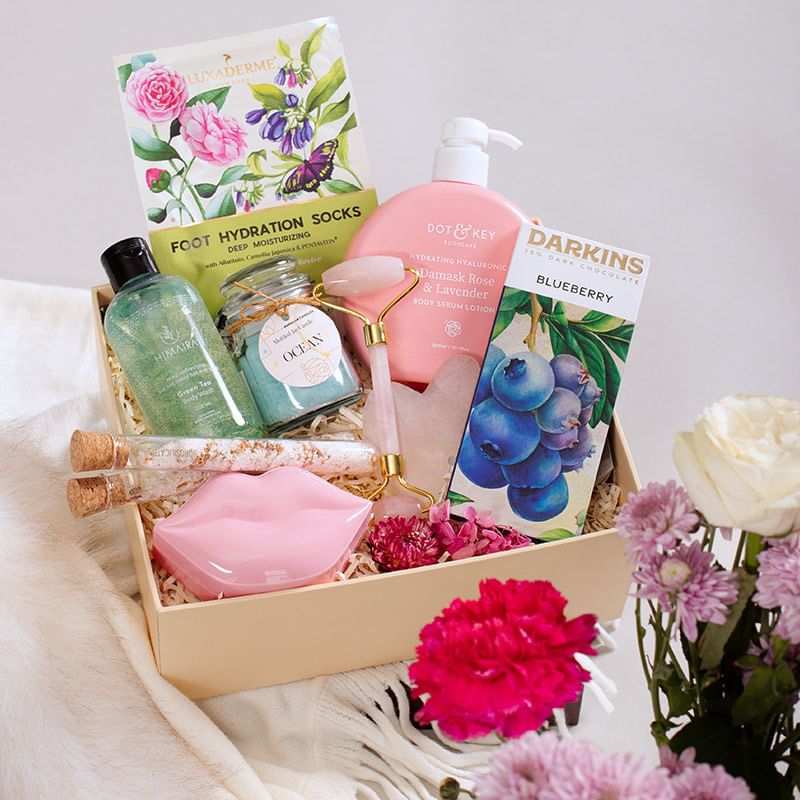 Luxurious Glow Self Care Hamper