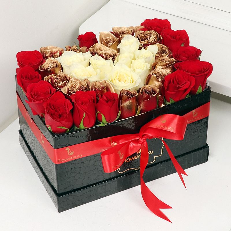 Luxury Fusion Arrangement of Roses