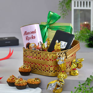 Luxury Indulgence Sweet N Style Hamper