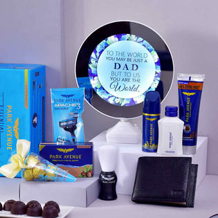 Magic Mirror With Wallet N Choco N Grooming Kit For Dad