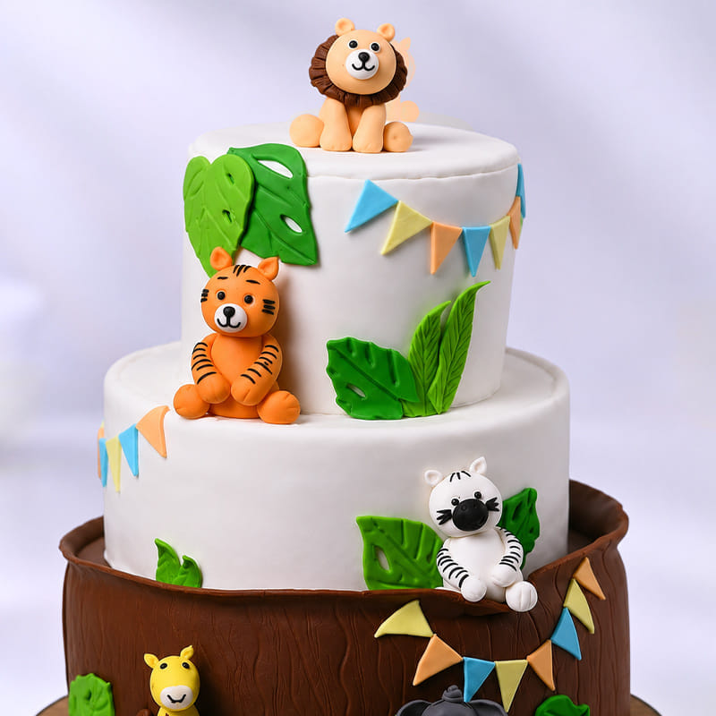 Majestic Jungle Kingdom Cake