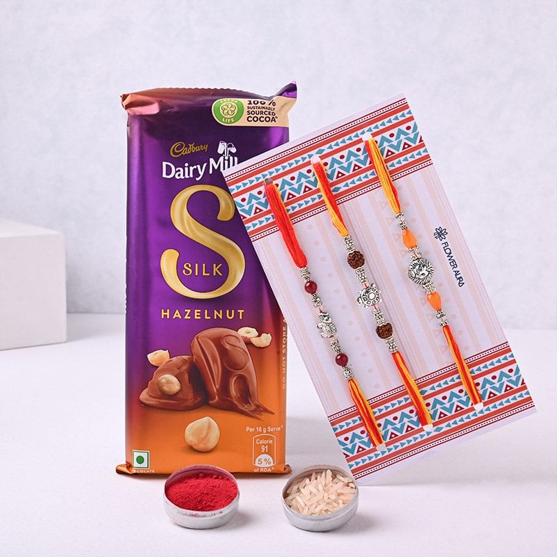 Set of 3 Majestic Rakhi Rakhi with Chocolates