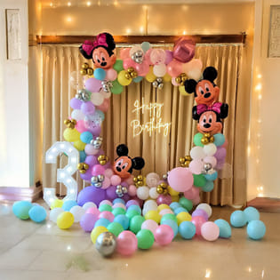 Mickey Minnie Birthday Balloon Decor