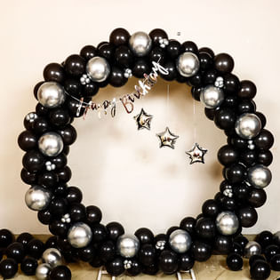 Midnight Luxe Birthday Balloon Ring Decor
