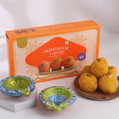 Motichoor Ladoo 500 Gm With Diya