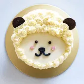 Mister Sheep Red Velvet Cake