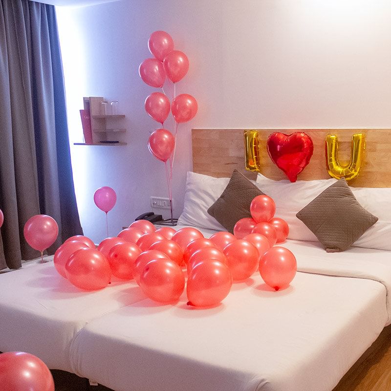 Mushy Red Balloons