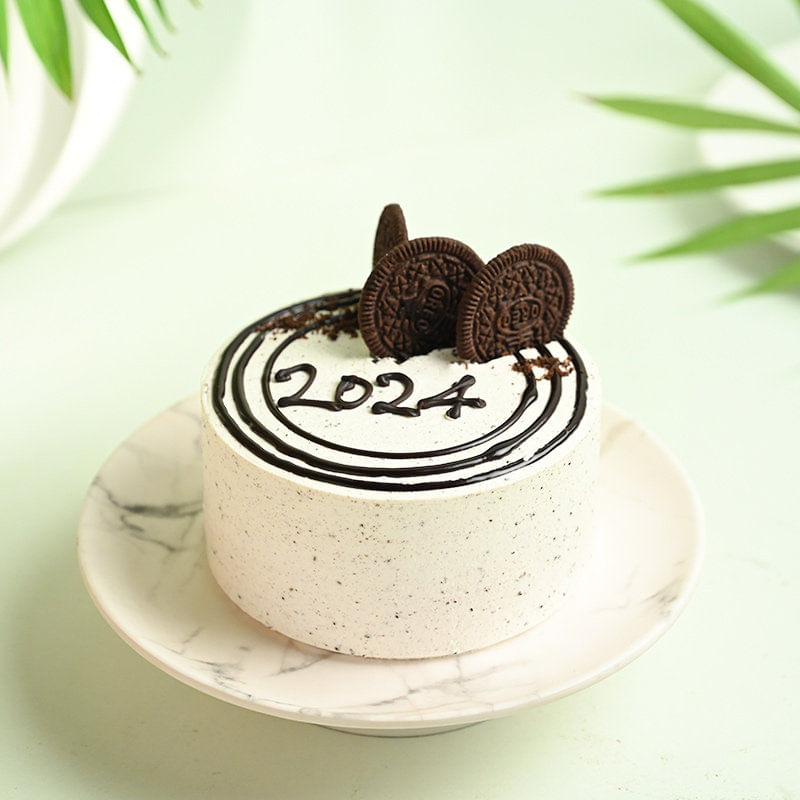 New Year Choco Oreo Mini Cake - New Year Cake