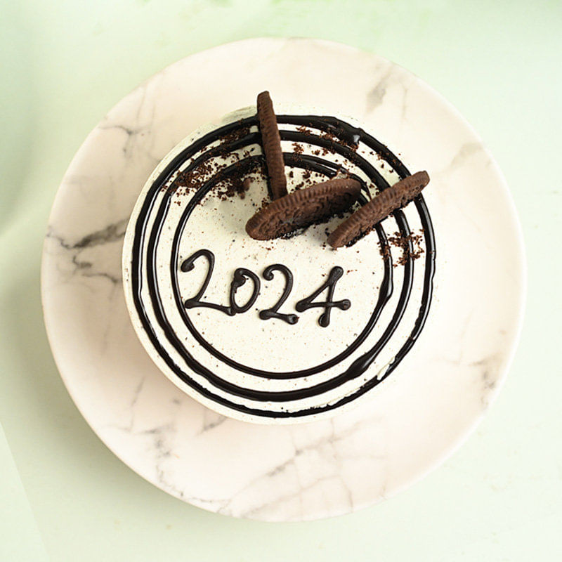 New Year Choco Oreo Mini Cake - New Year Cake