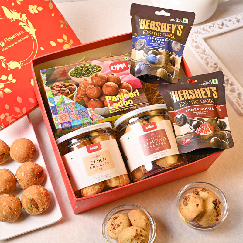 Panjeeri Ladoo With Cookie N Chocolate Combo