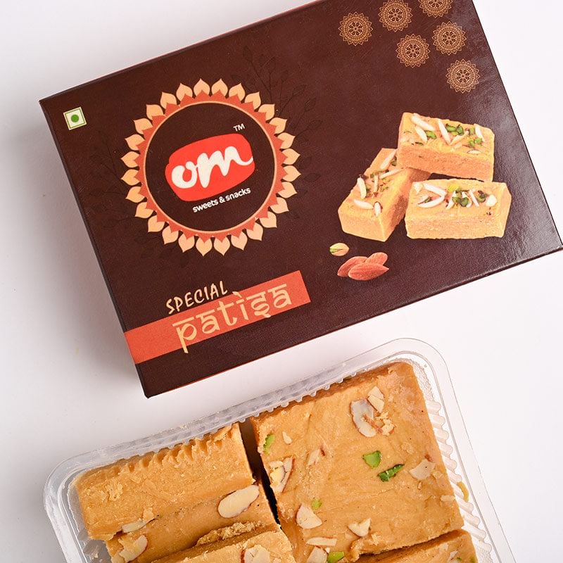 Send Patisa With Thali N Couple Rakhi - Lumba Rakhi for Bhaiya bhabhi